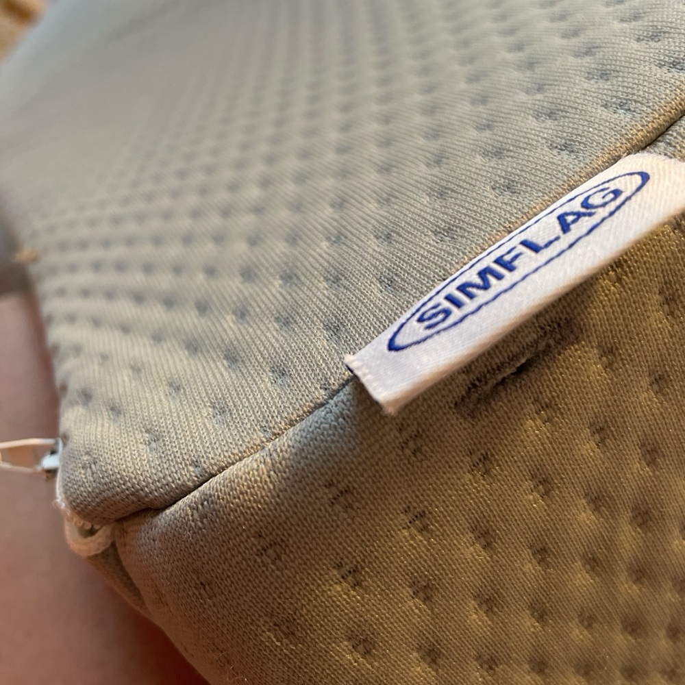 Wedge pillow - Picture 2 of 2